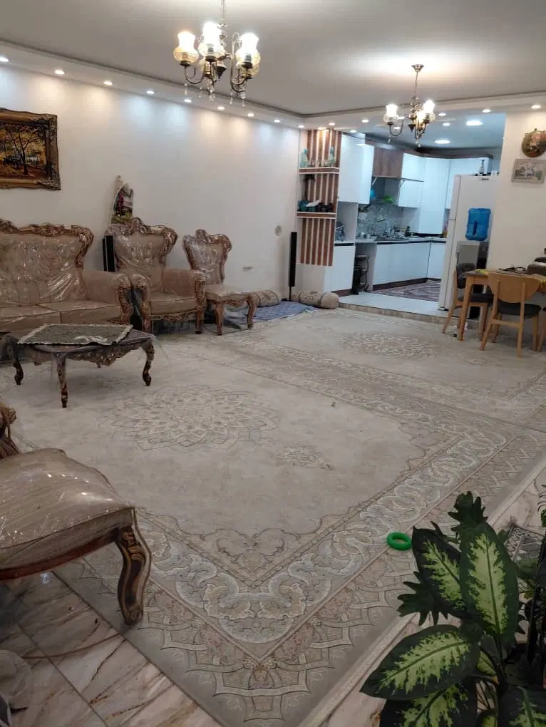 ۲۰۰متر منزل ویلایی خوش ساخت خوش نقشه