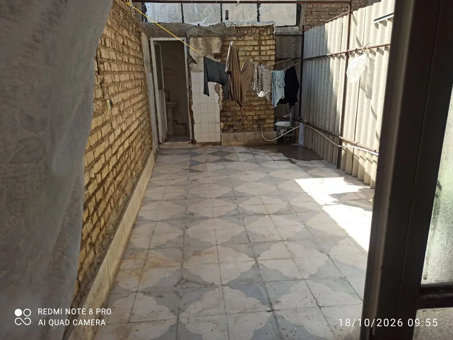 رهن کامل یک خانه حیاط دار