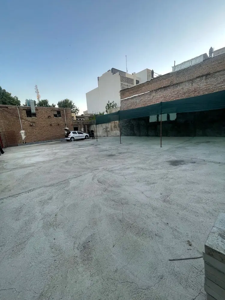 اجاره زمین کارواش با وسایلاش و یک مغازه