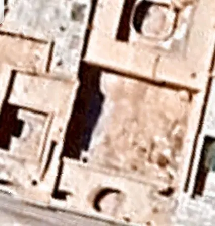 خانه کلنگی در بافت سنتی ، خیابان سلمان