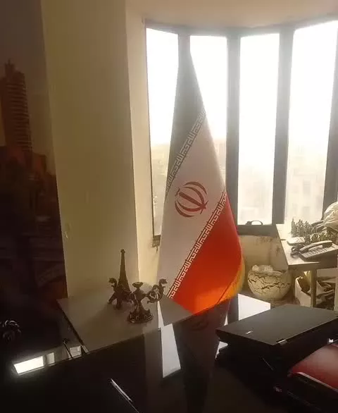 تهرانسر۱۰۰متراداری مبله مناسب دفاترشرکتها