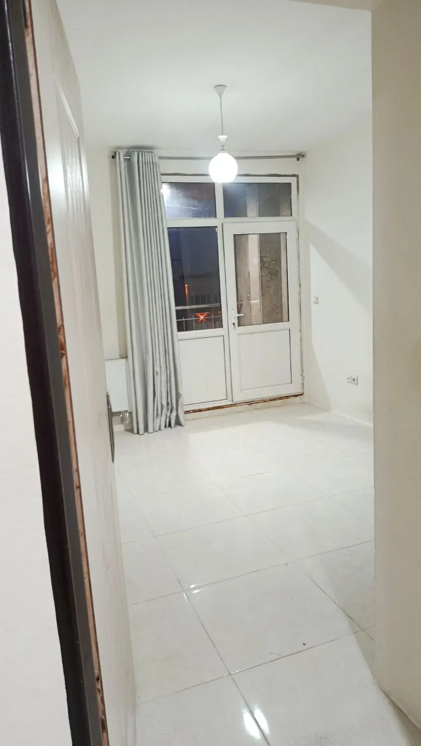 آپارتمان دوخواب بربلوار طلاییه