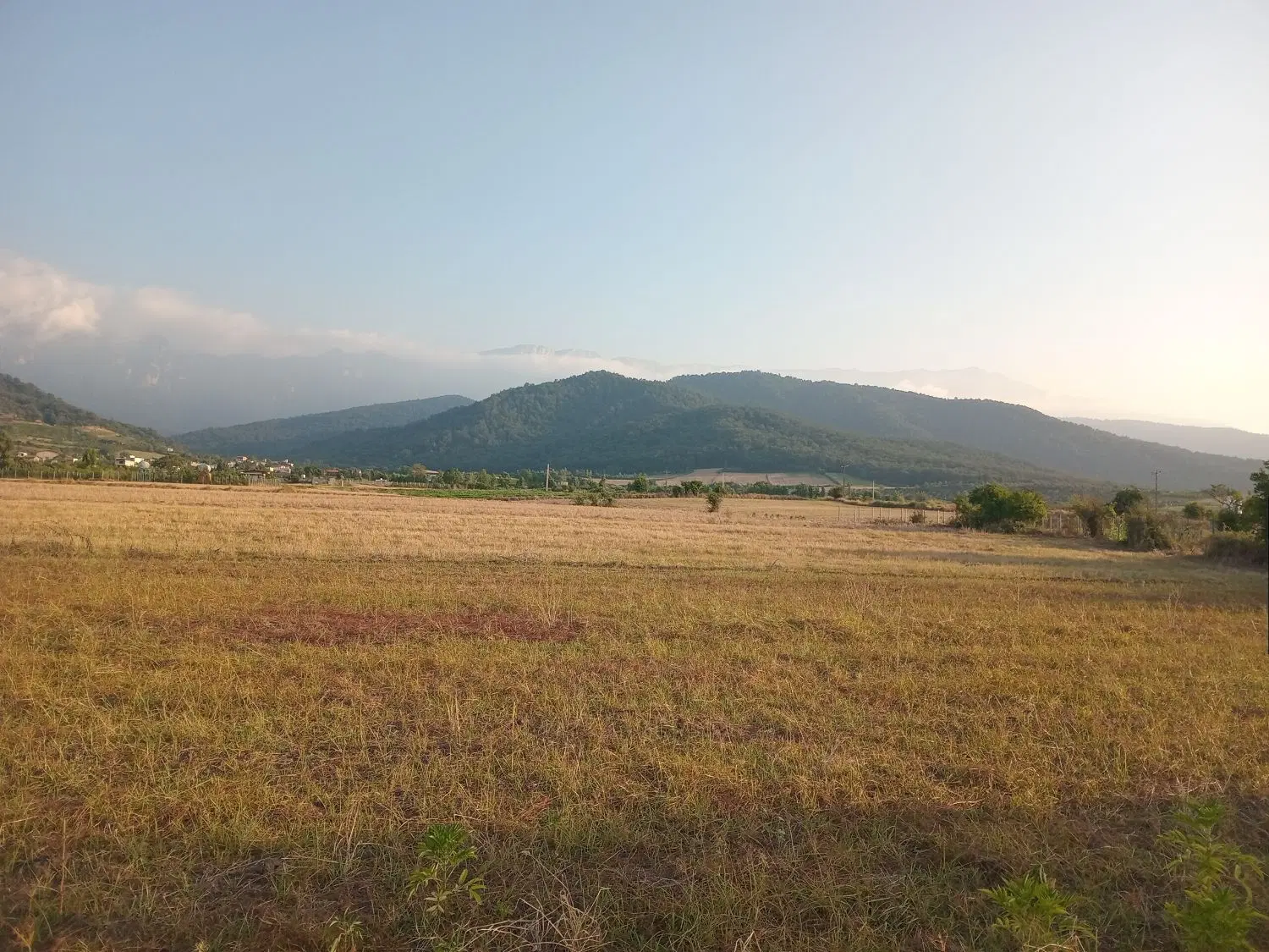 زمین 2000 متری روستای توریستی شموشک بالا