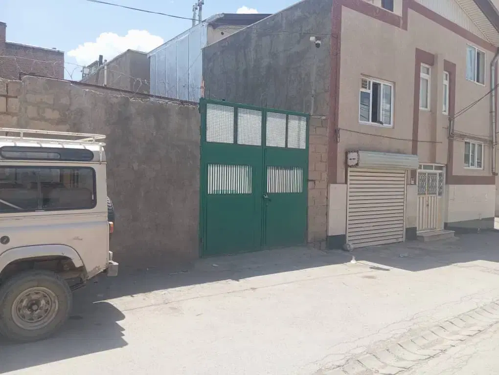 ۱۵۰ متر ملک تجاری