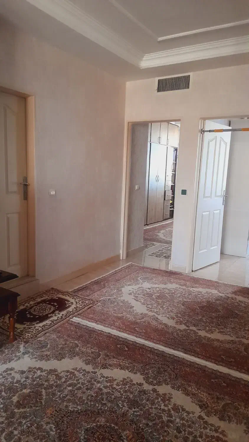 فروش آپارتمان در دولتخواه جنوبی