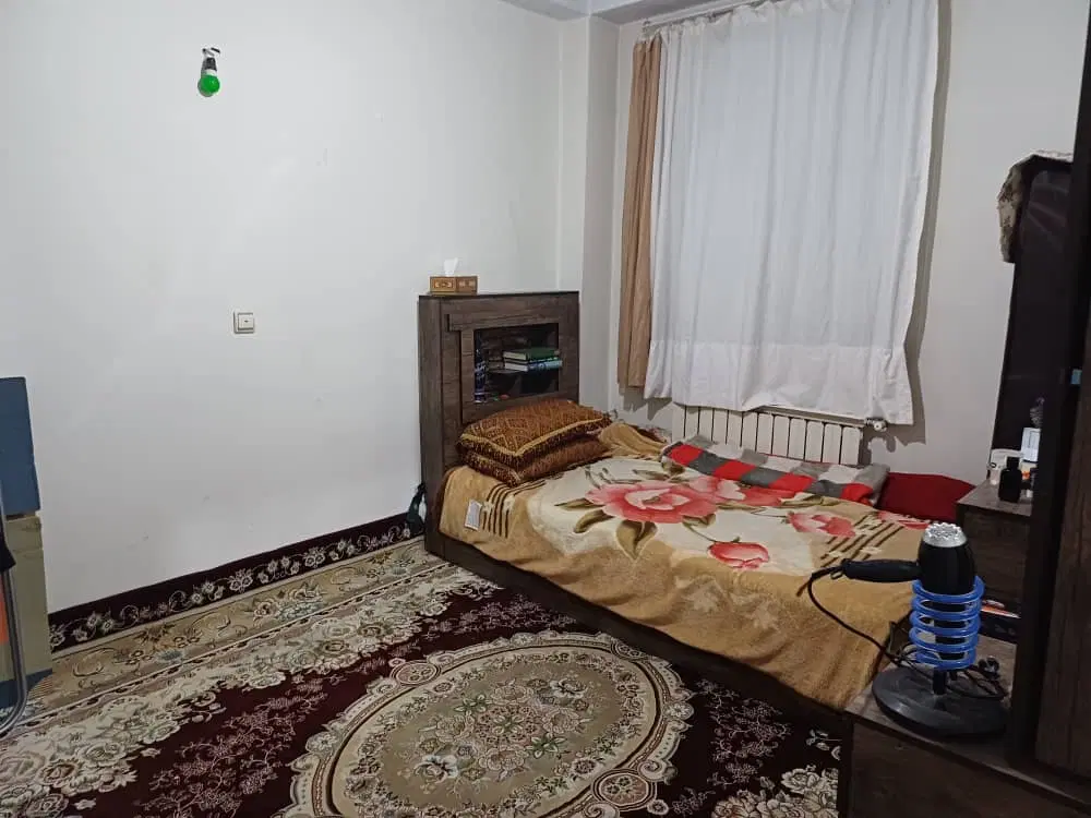 45متر آسانسور انباری تهرانپارس غربی