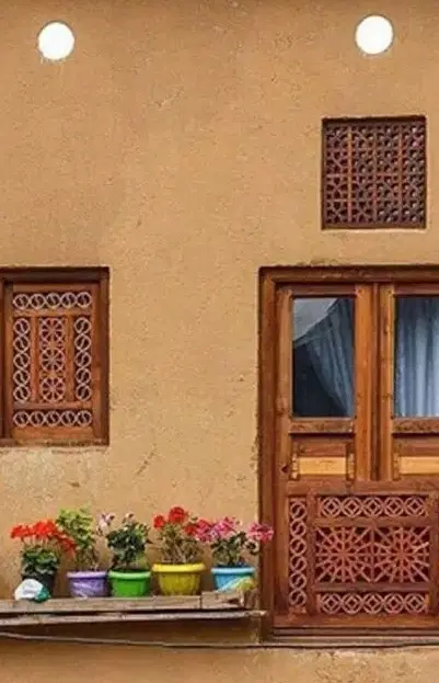 روستای گوار سه عدد خانه باغی