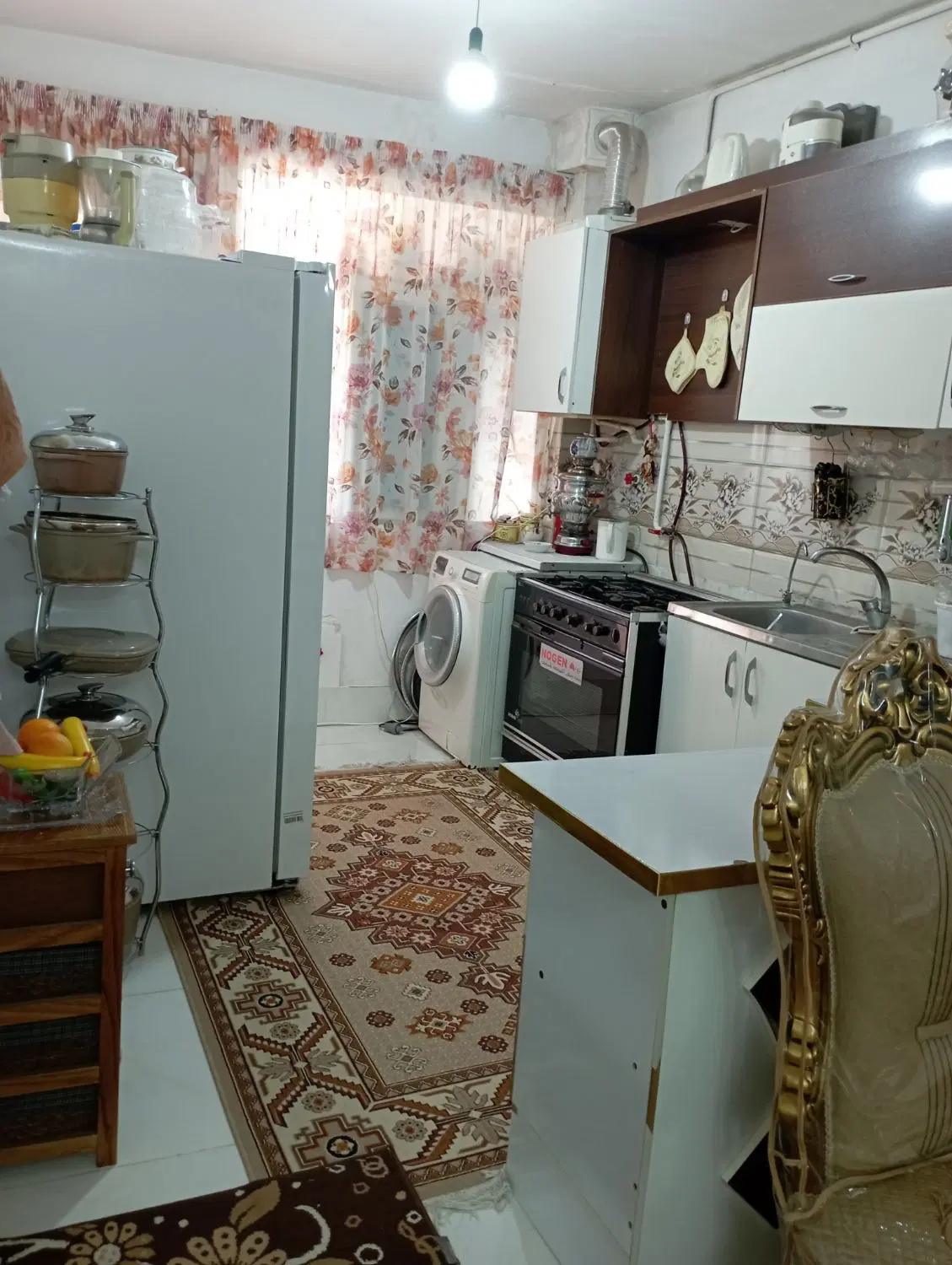 آپارتمان تک واحدی