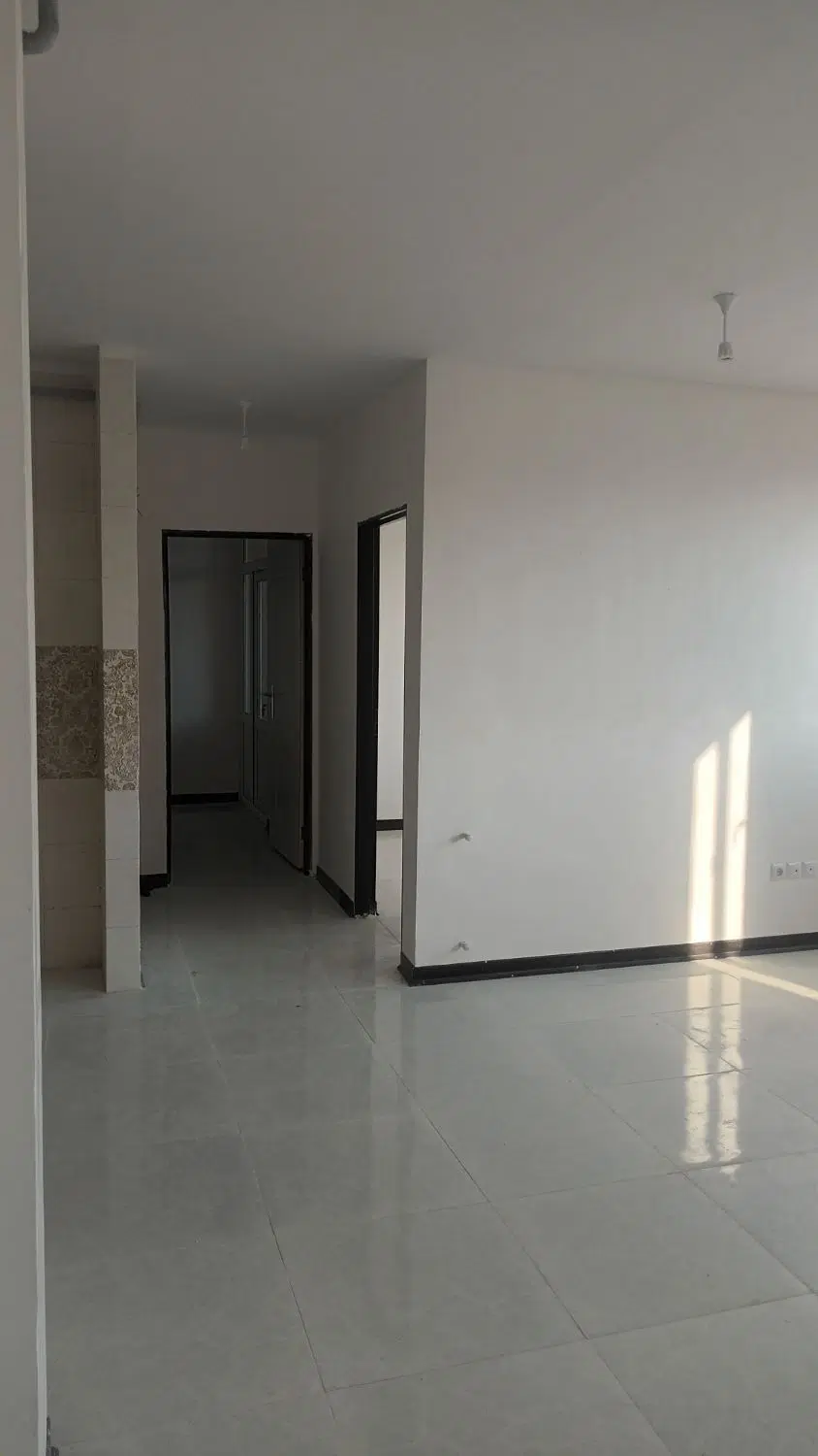 آپارتمان پردیس غرب خشک