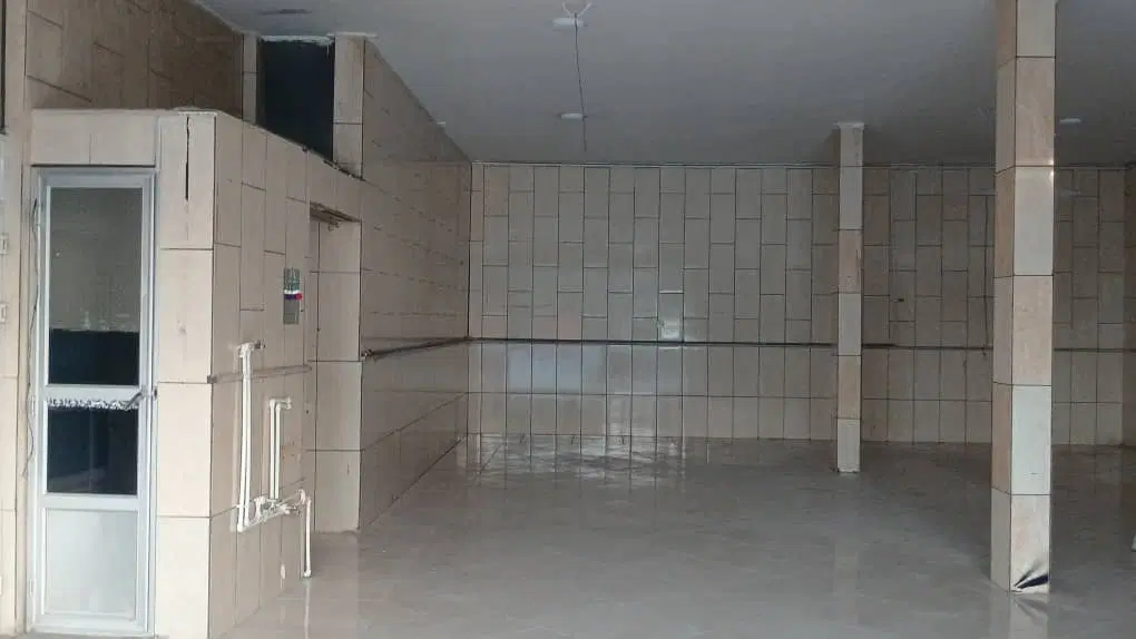 مغازه تجاری
