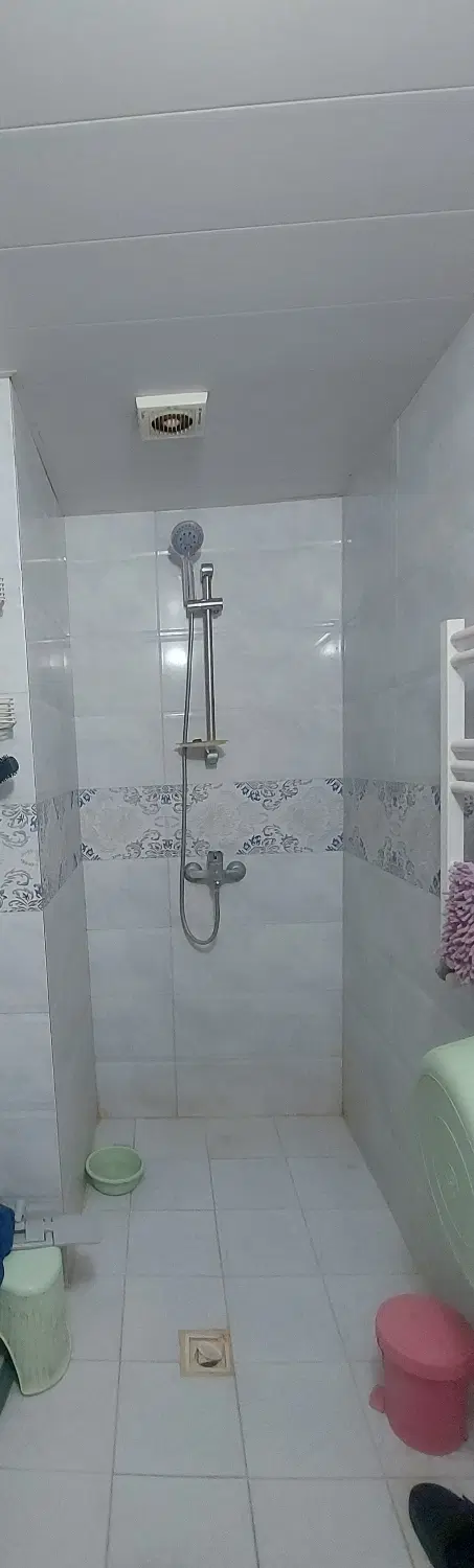 ۷۵متری_ نوساز_ نزدیک مراکز خرید