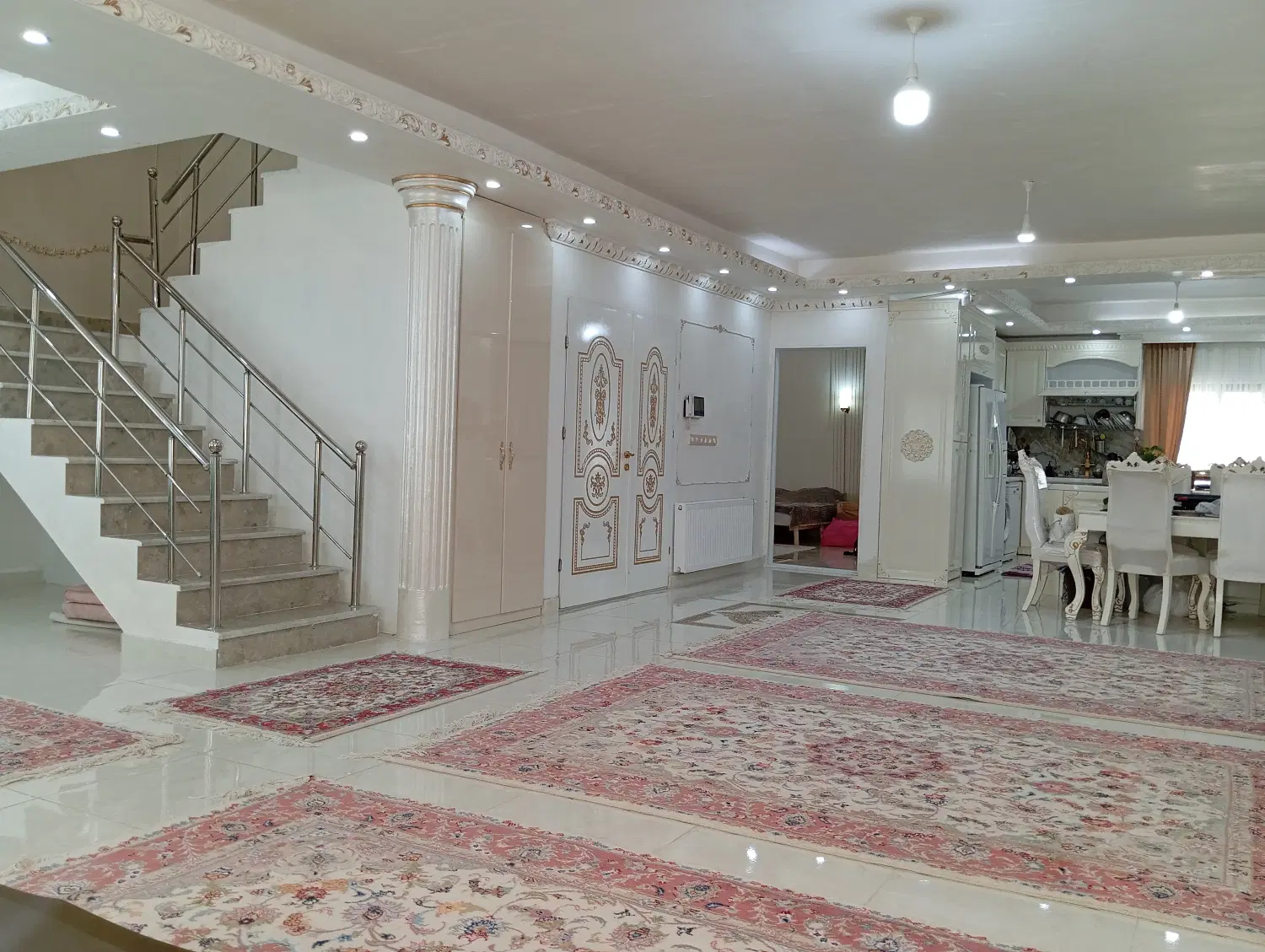 ویلا باغ سنتو لوکس