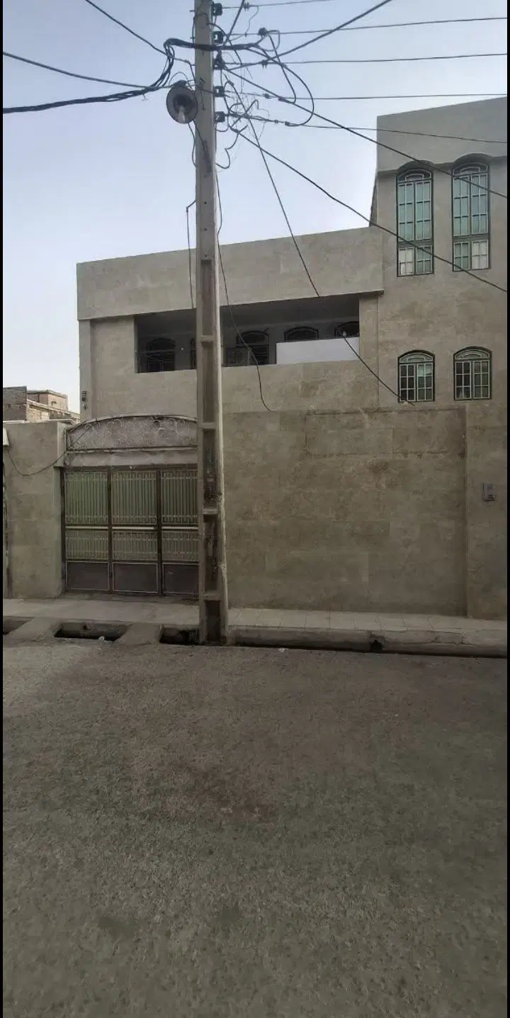 رهن و اجاره 200متری قلعه کامکار