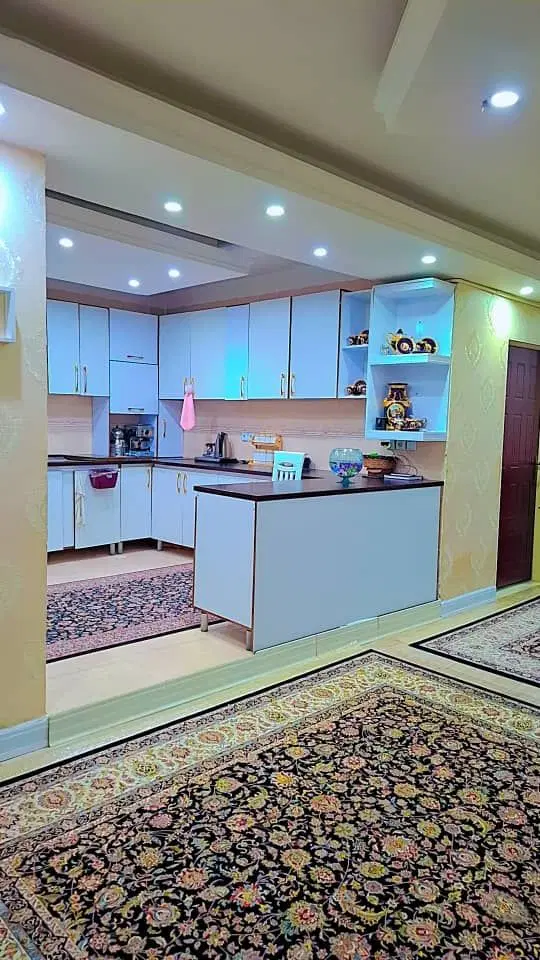 فروش آپارتمان 140  باهنر دانش یک