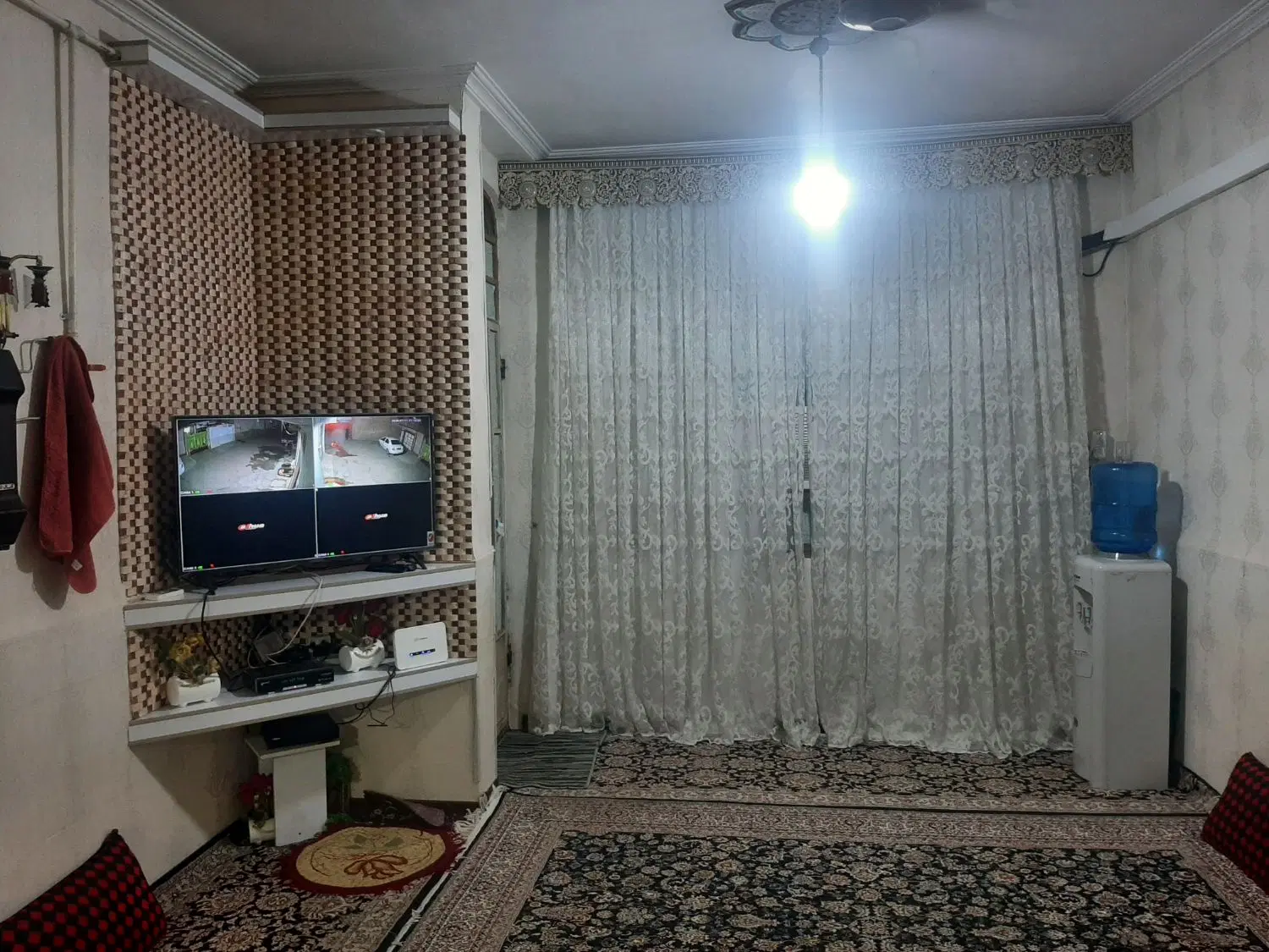 منزل دو طبقه پشت شهرداری قدیم
