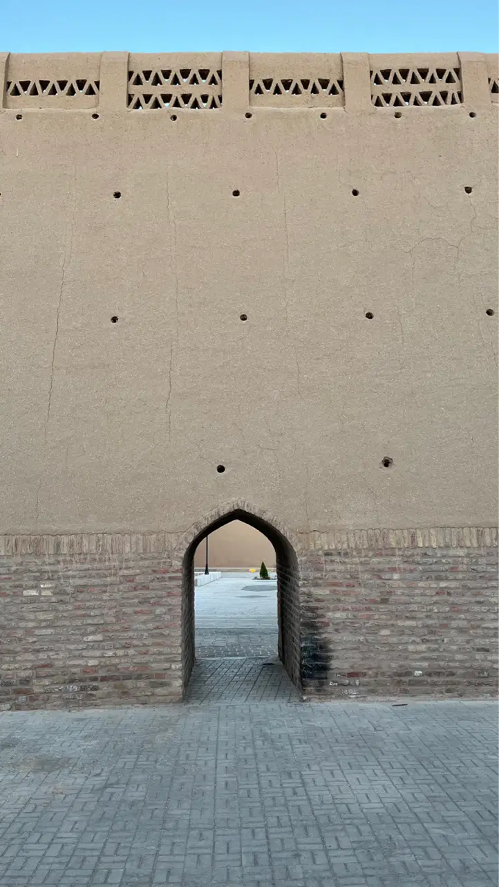 زمین جوپارستان