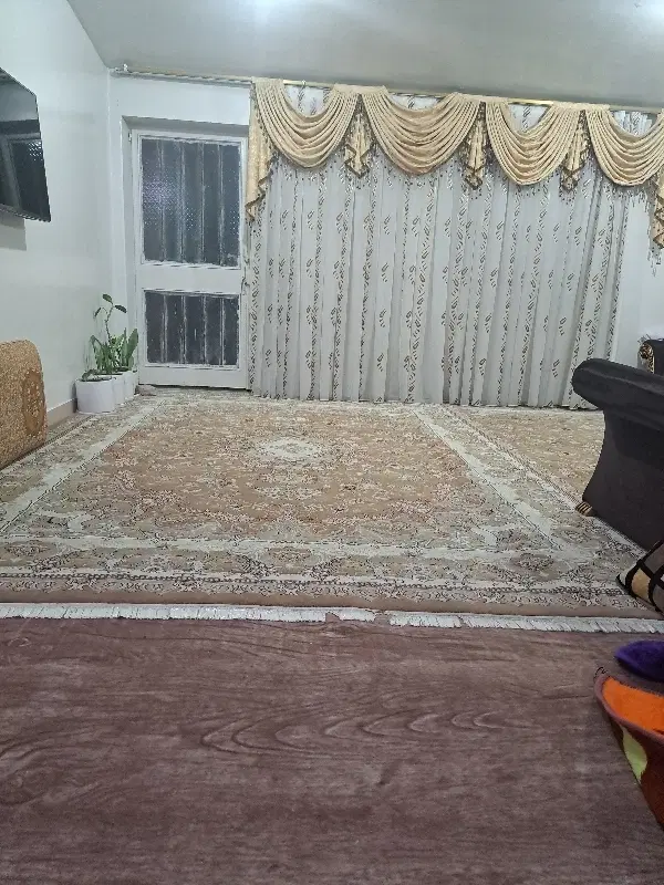 رهن کامل یک باب منزل ویلایی ۱۴۰ متری