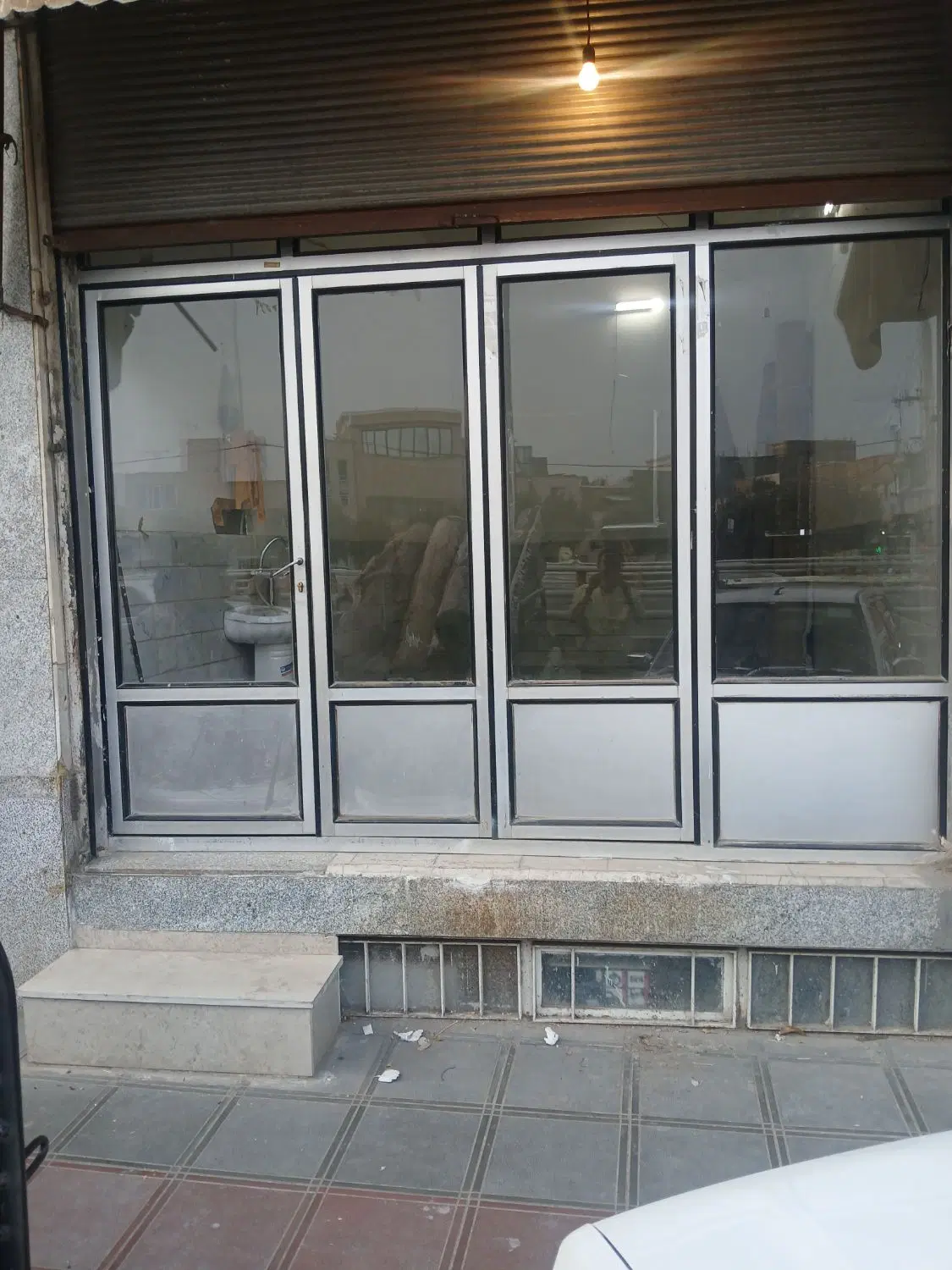 اجاره مغازه درخیابان سواران