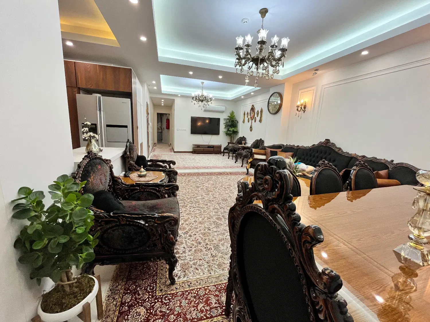 آپارتمان۹۶ متری  سند دار