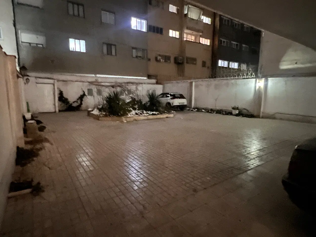 آپارتمان در الهیه ۳ رضایی ۲ ۱۲۰ متری سنبش