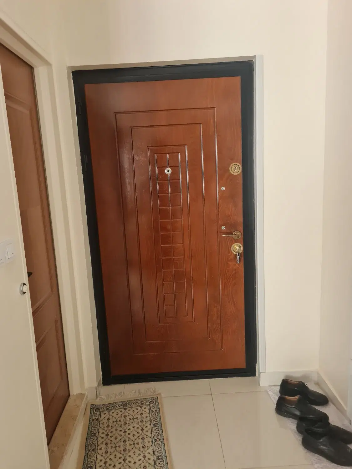 فروش یک واحد آپارتمان 94 متری