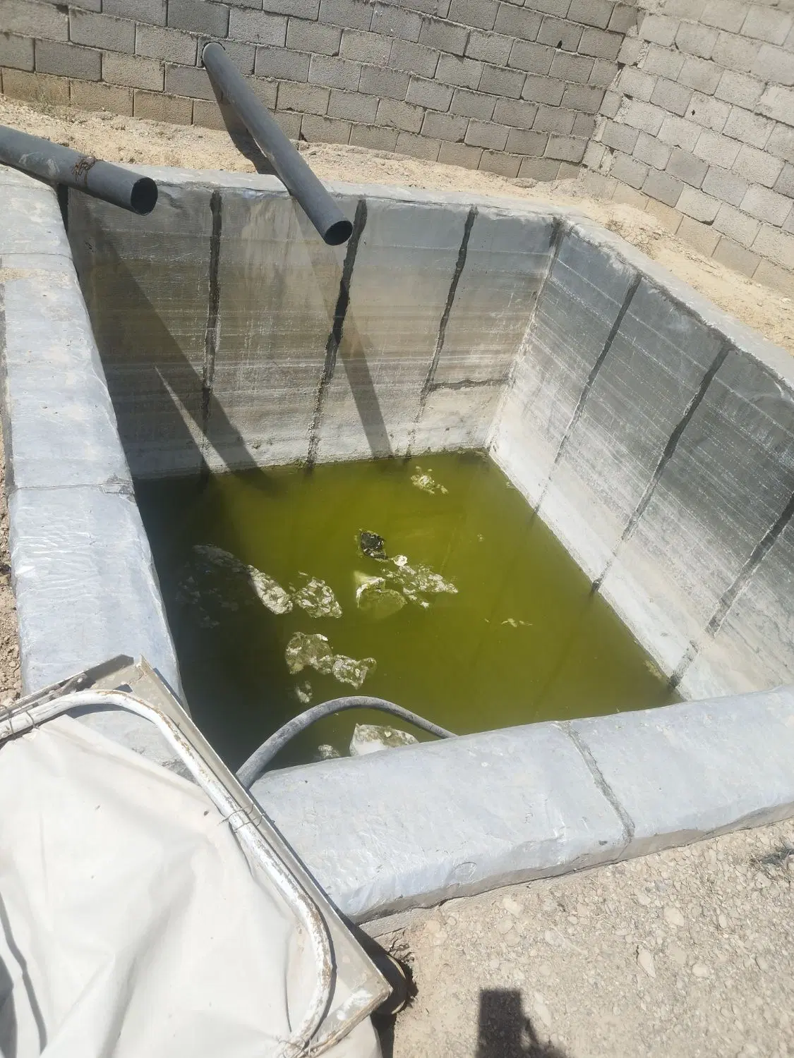 باغ چهار دیواری خوش جا