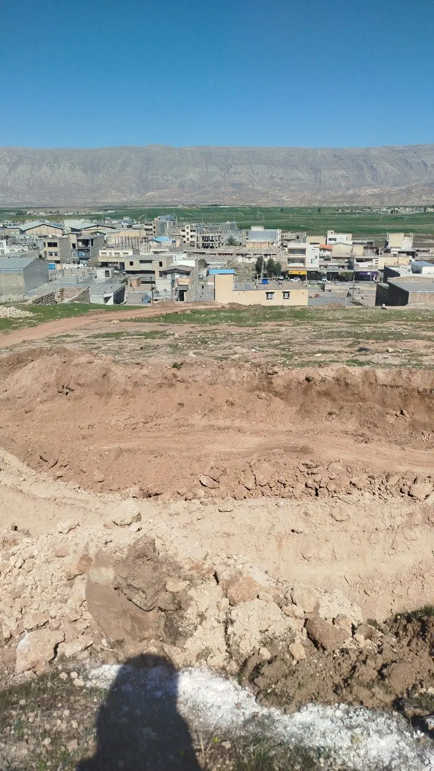 زمین مسکونی جز طرح جامع شهری ، گاز ، برق داخل زمین