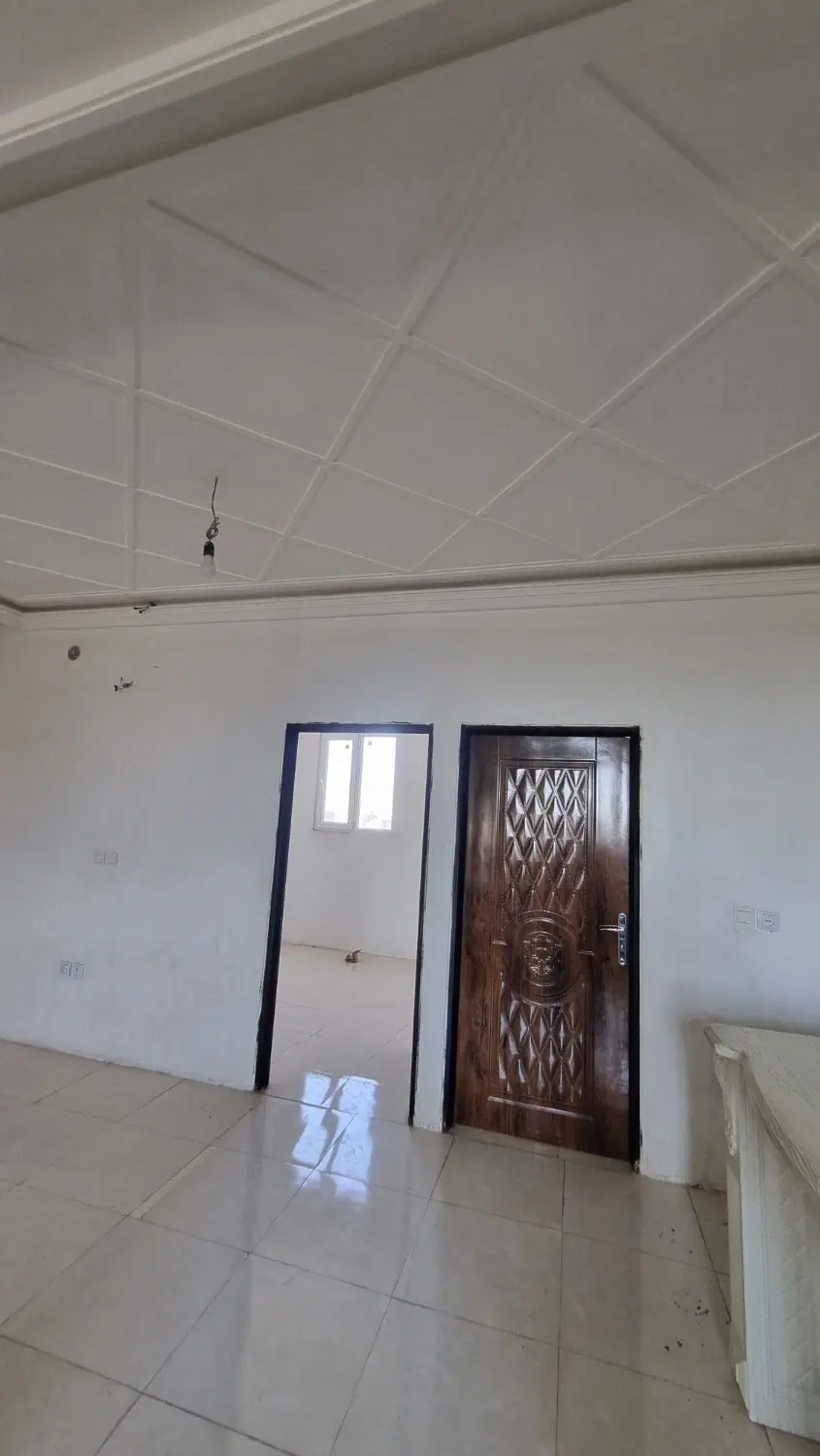 85 متری