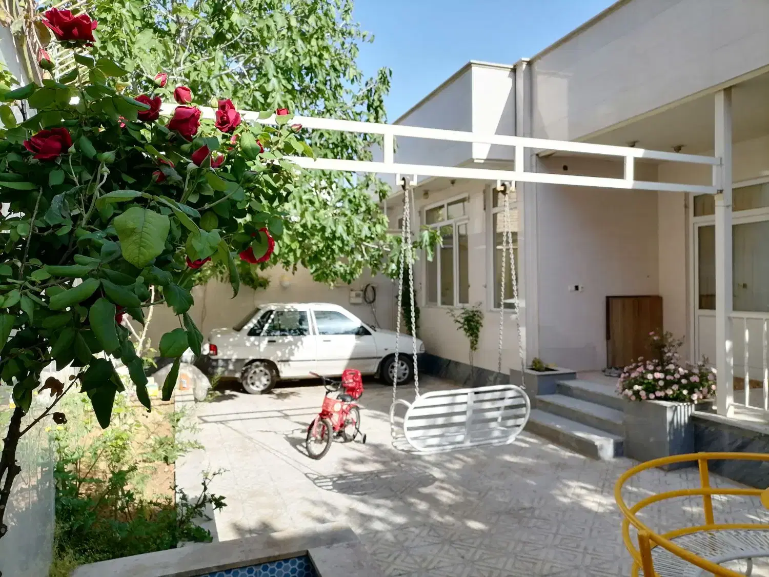 ویلایی بلوار تربیت مادر