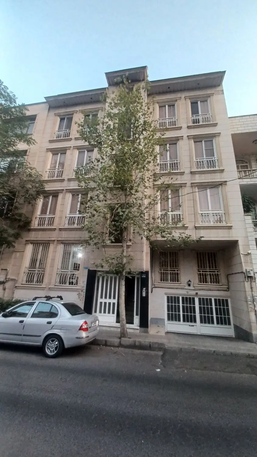 ۱۱۰ متر گلستان شمالی خوش نقشه