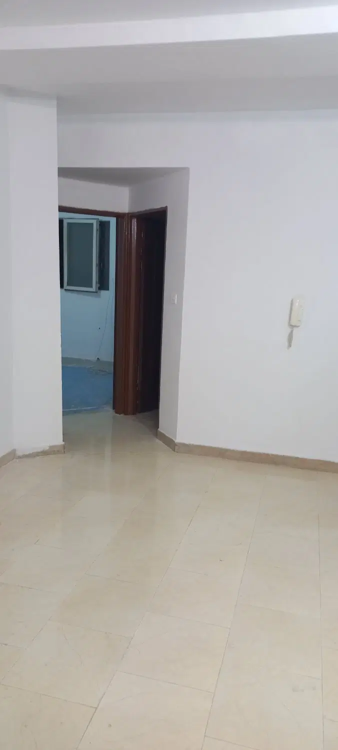 اپارتمان دو خواب در شهرک آبشناسان
