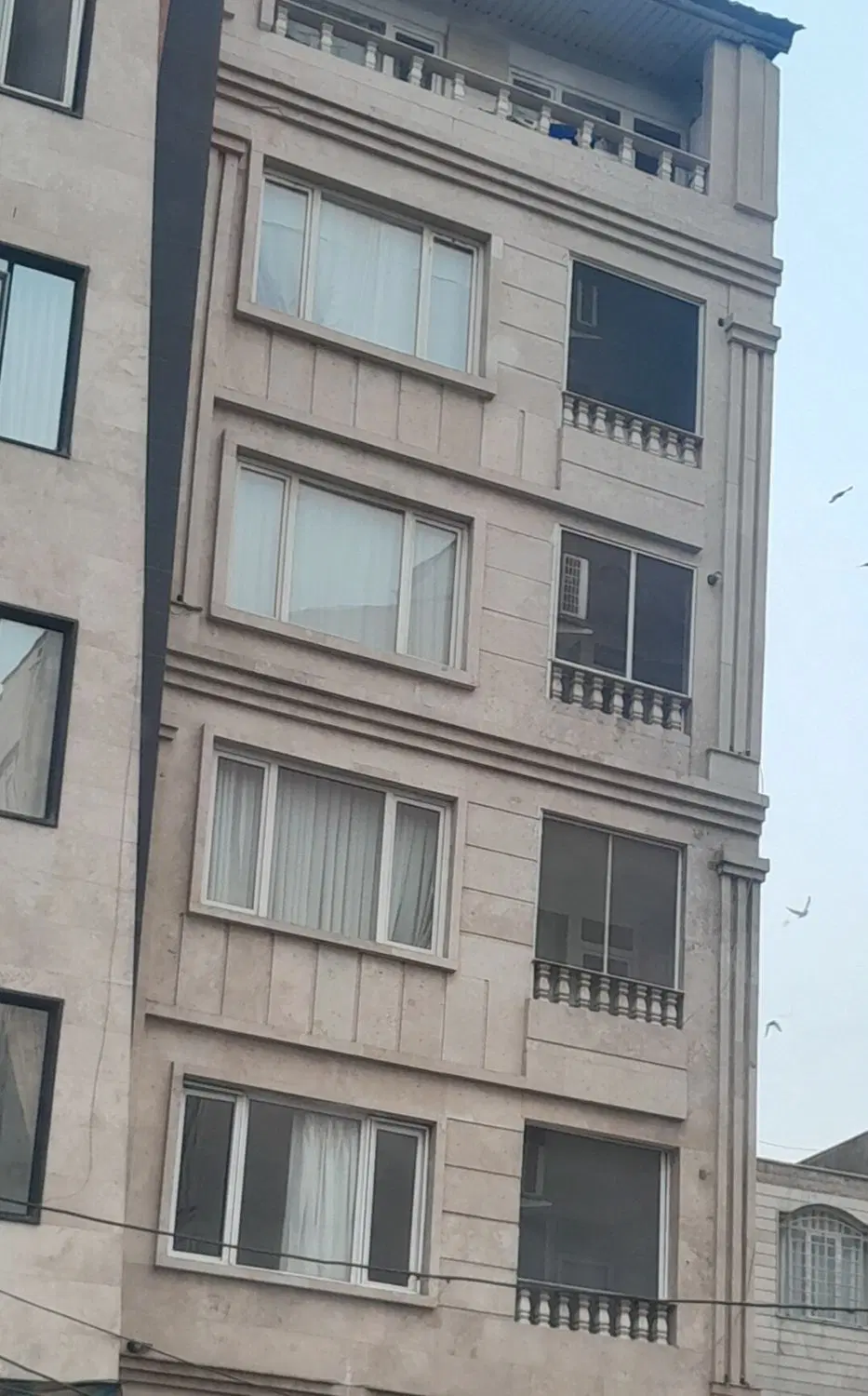 آپارتمان اختر شرقی ۸۵ متر