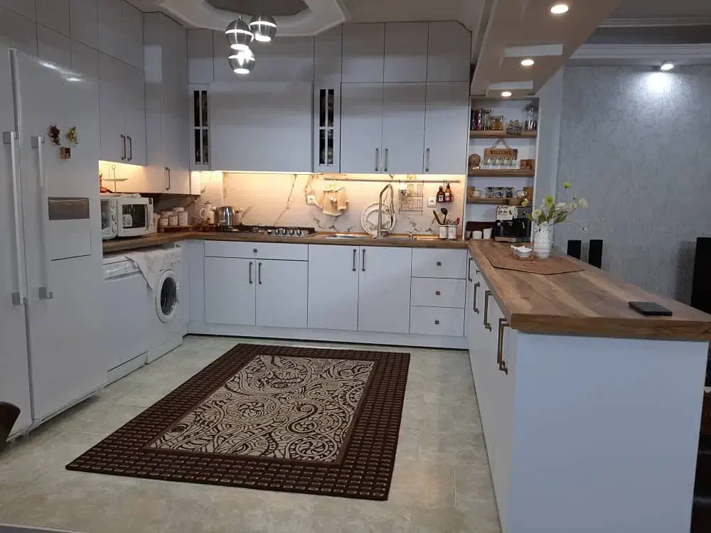 آپارتمان ۷۰متری  حاشیه فکوری ۱۱