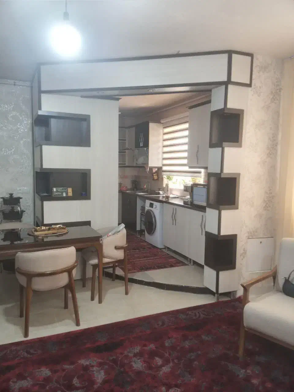 خانه در آستانه