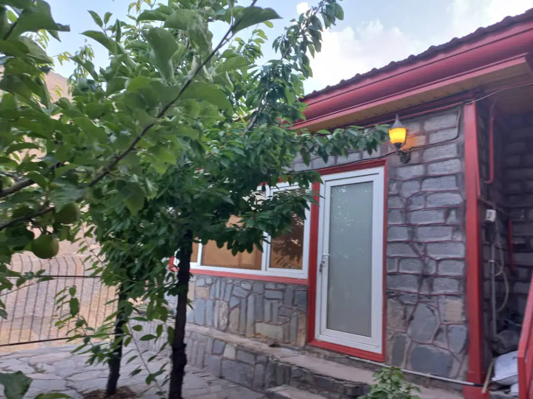 ۴۰۰ متر زمین با ۶۰ متر زیربنا میگون فشم