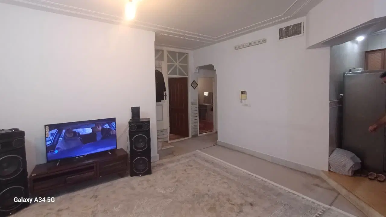 ویلایی _ ۱۵۲ متر_ ششدانگ _ ۲خوابه
