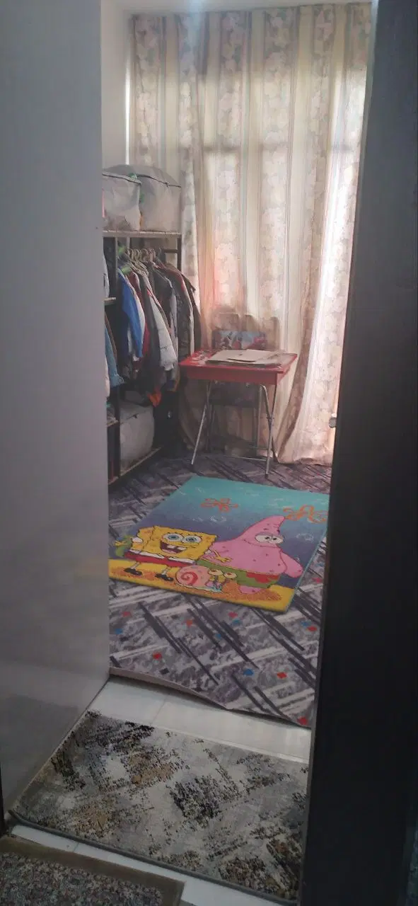آپارتمان ۹۰متری ومغازه حاشیه خیابان توس ۴۴