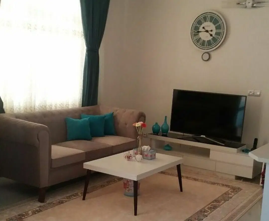 همخونه میخام