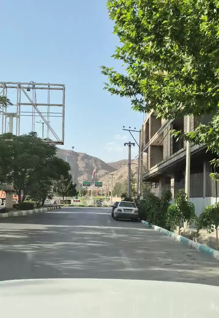 فروش منزل سفتکاری ۴طبقه(منتظری شمالی)