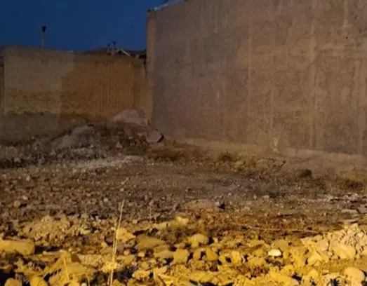زمین مسکونی