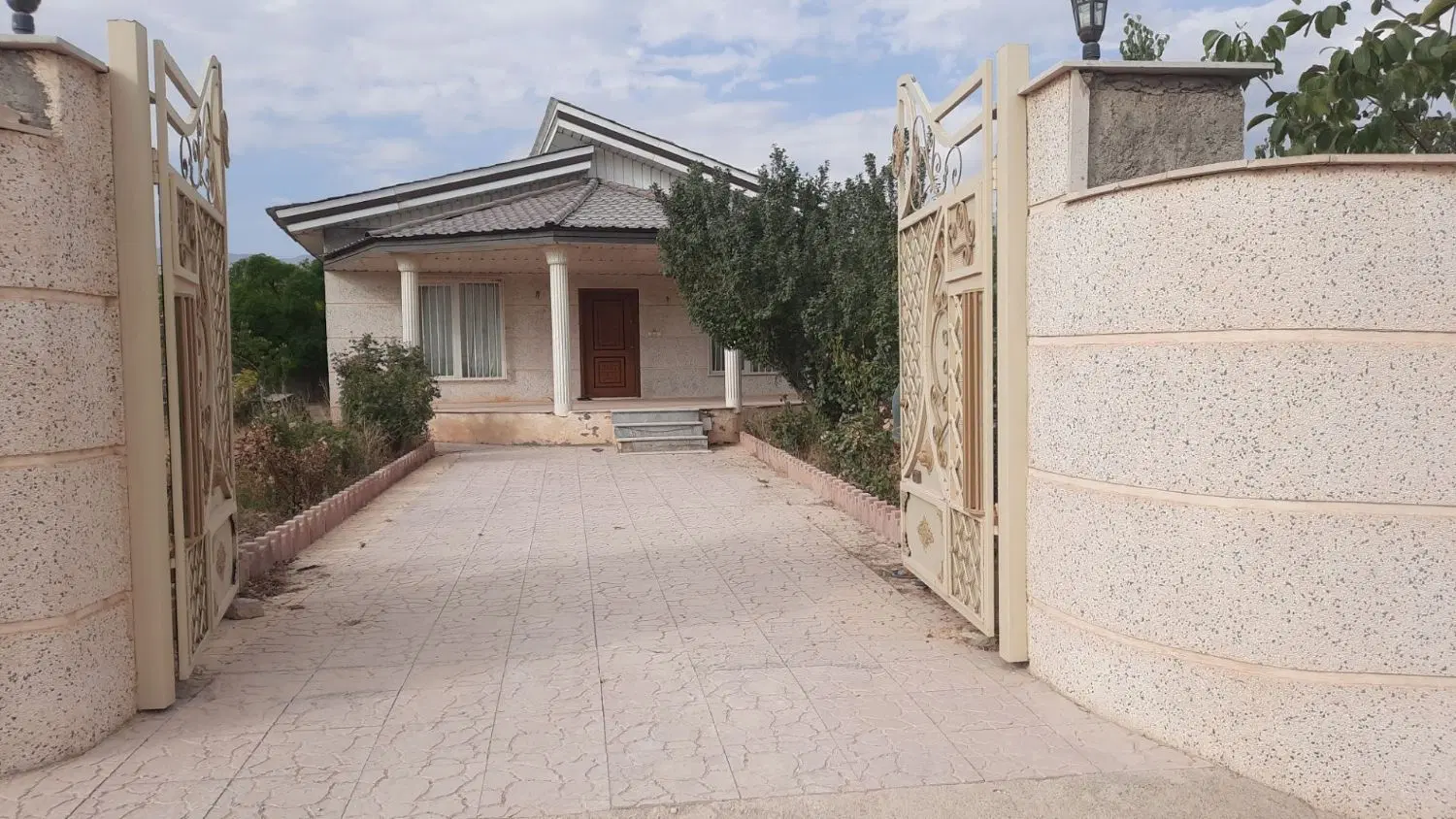 مشاورین املاک محمدی