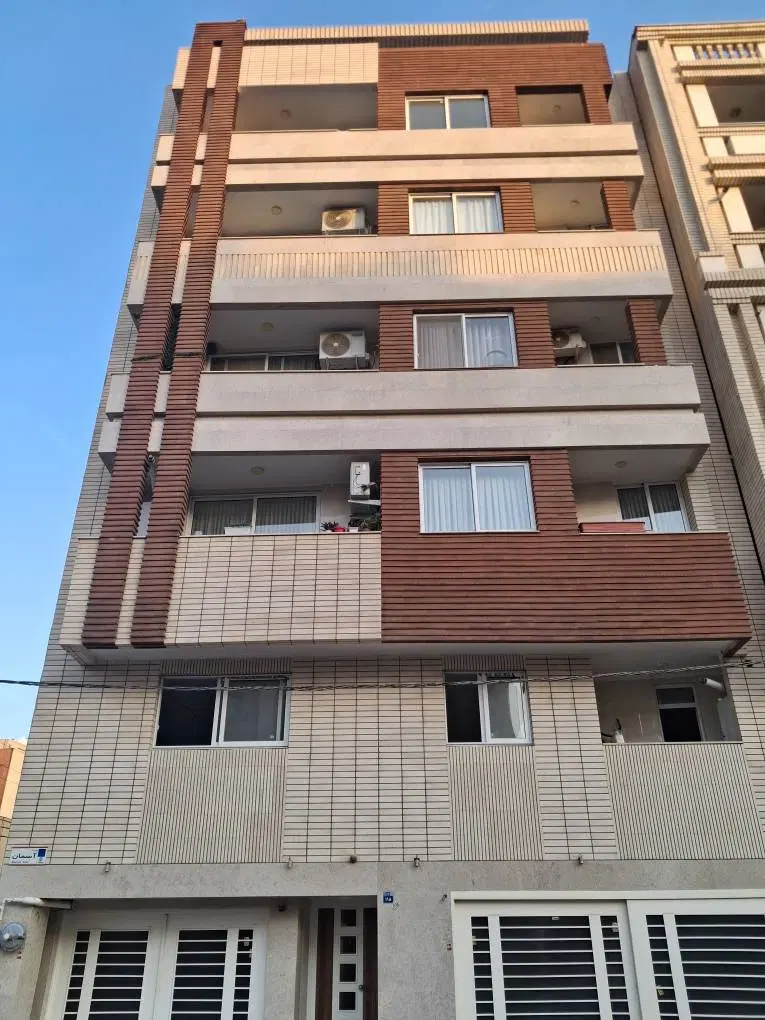 آپارتمان ۱۰۰ متری برازنده صفائیه