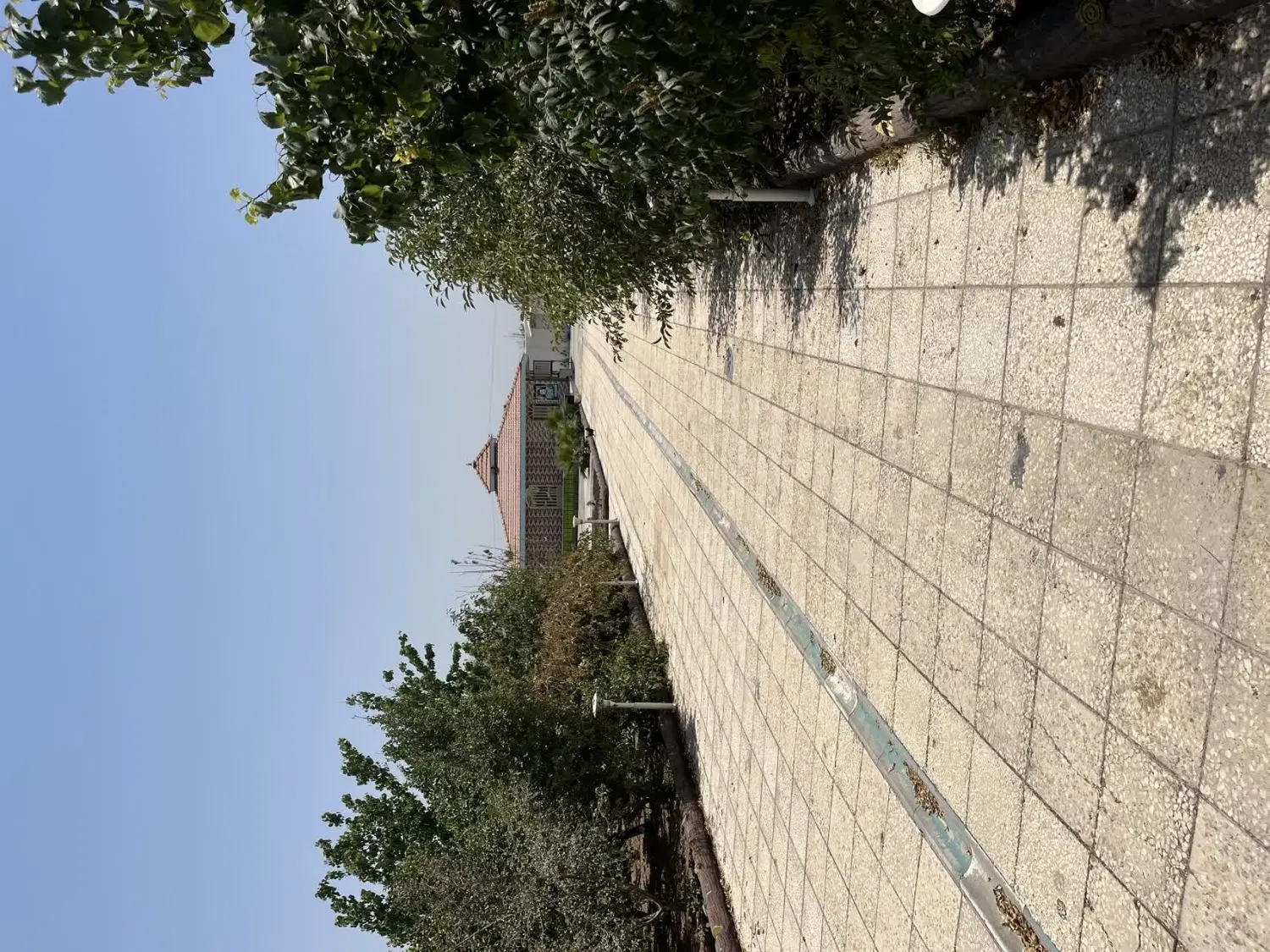 باغ ۲۰۰۰متری گلدشت
