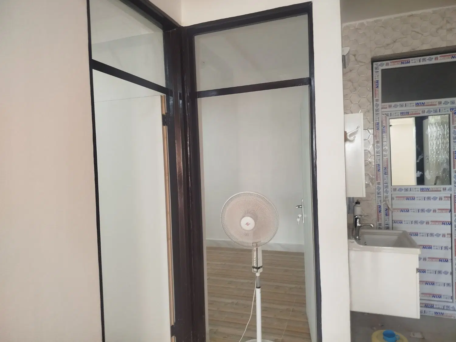 لکس بالا مستقل ۱۶۰ متر کوی امام رضا