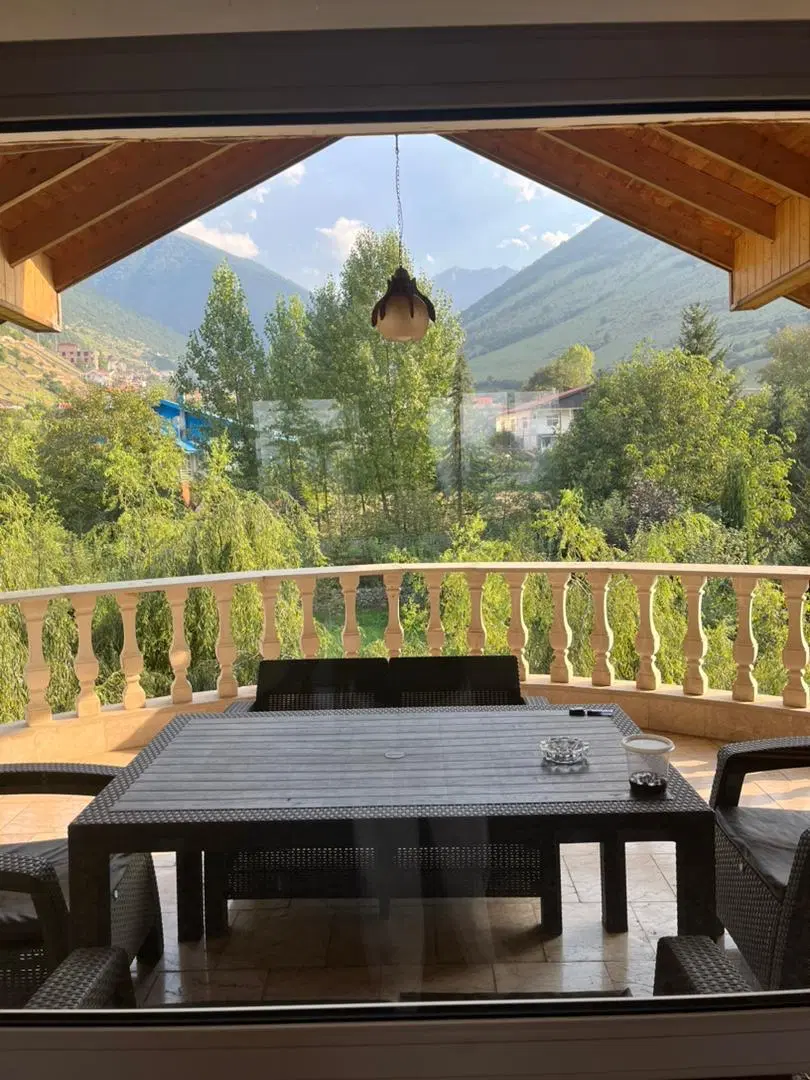 کلاردشت ۱۵۰مترنوسازدر۱۸۰۰متر باغ