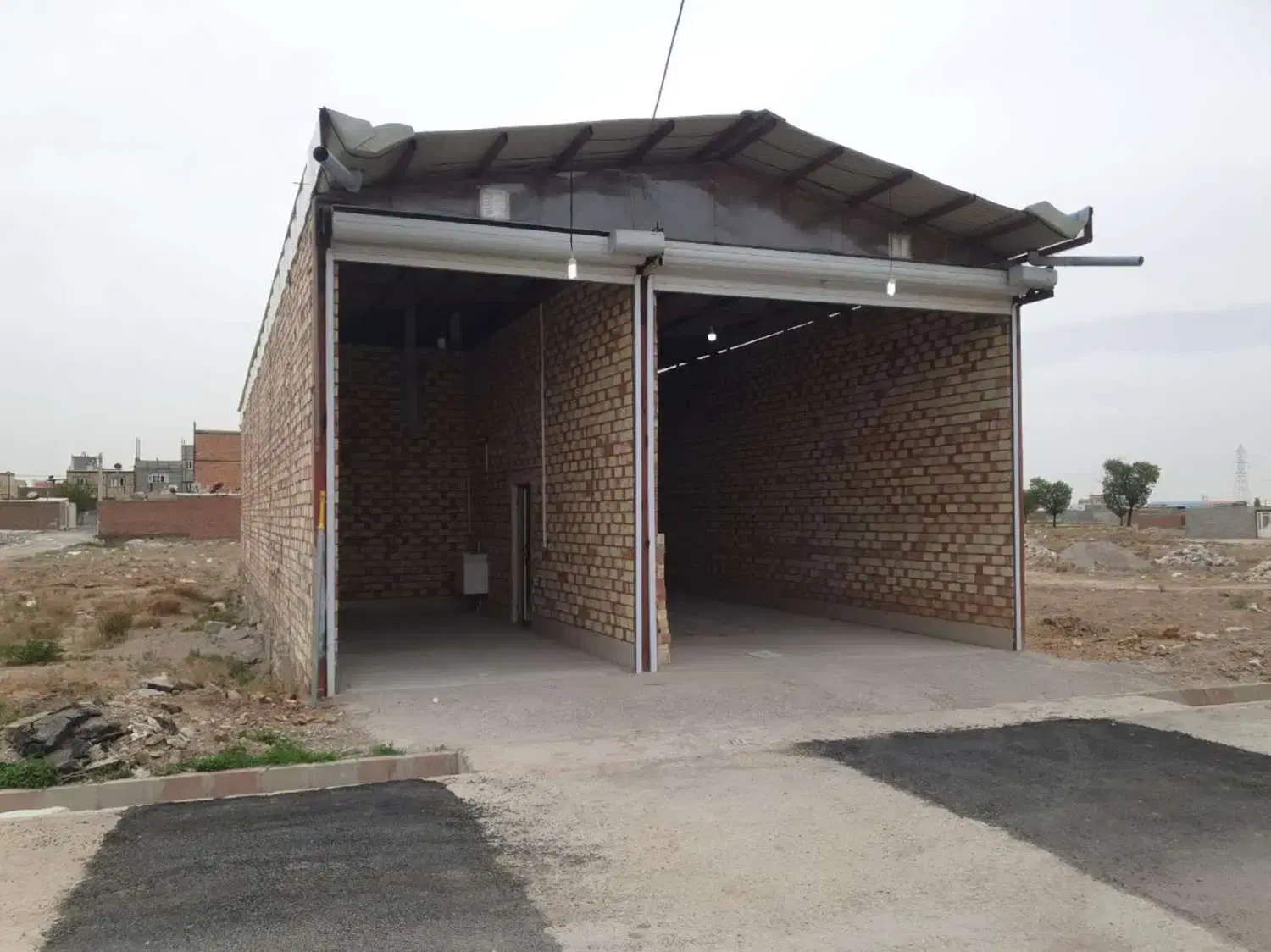 فروش یک باب انباری و کارگاهی درباغ معروف