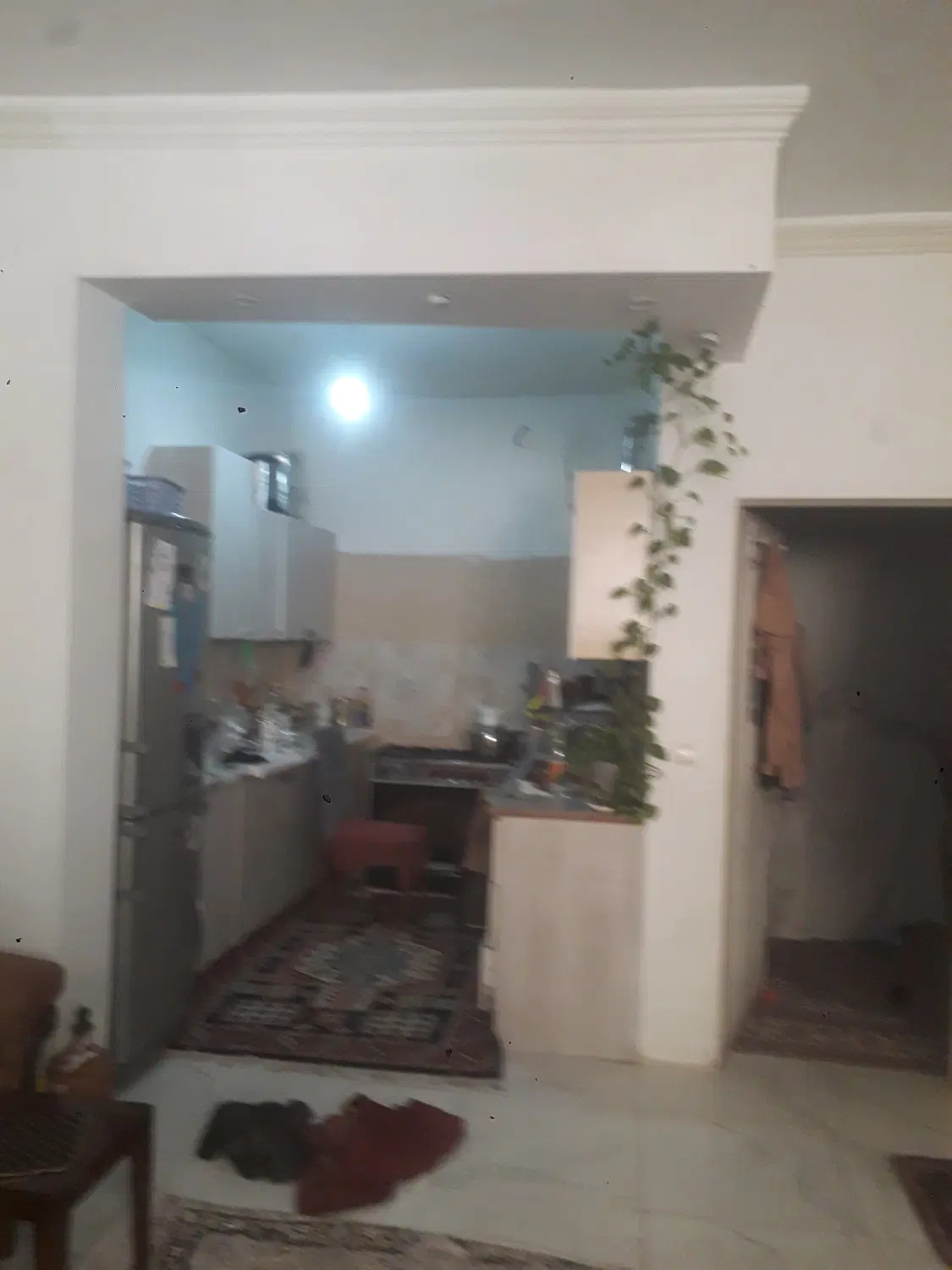 واحد فروشی