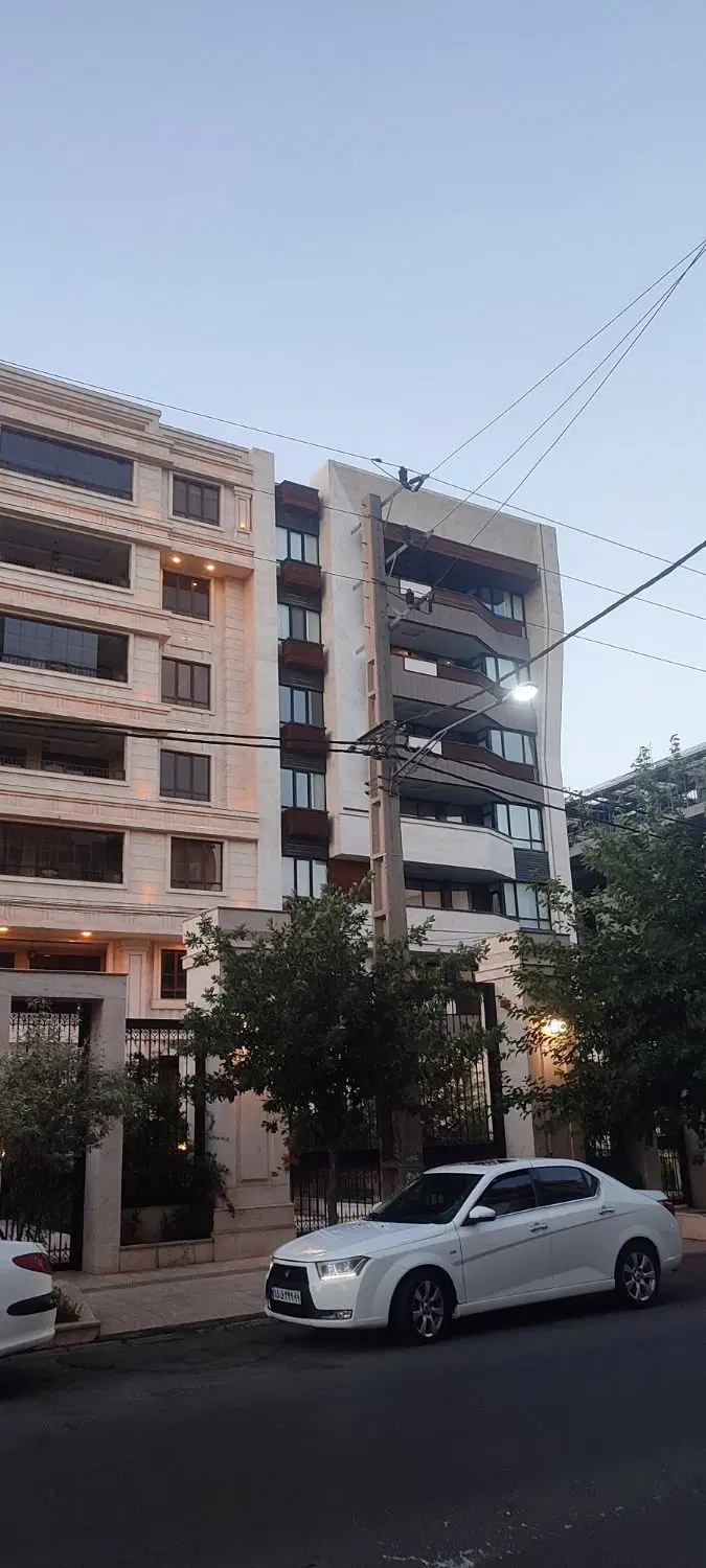 ۱۲۵ متر نوساز لوکیشن دنج و ارام