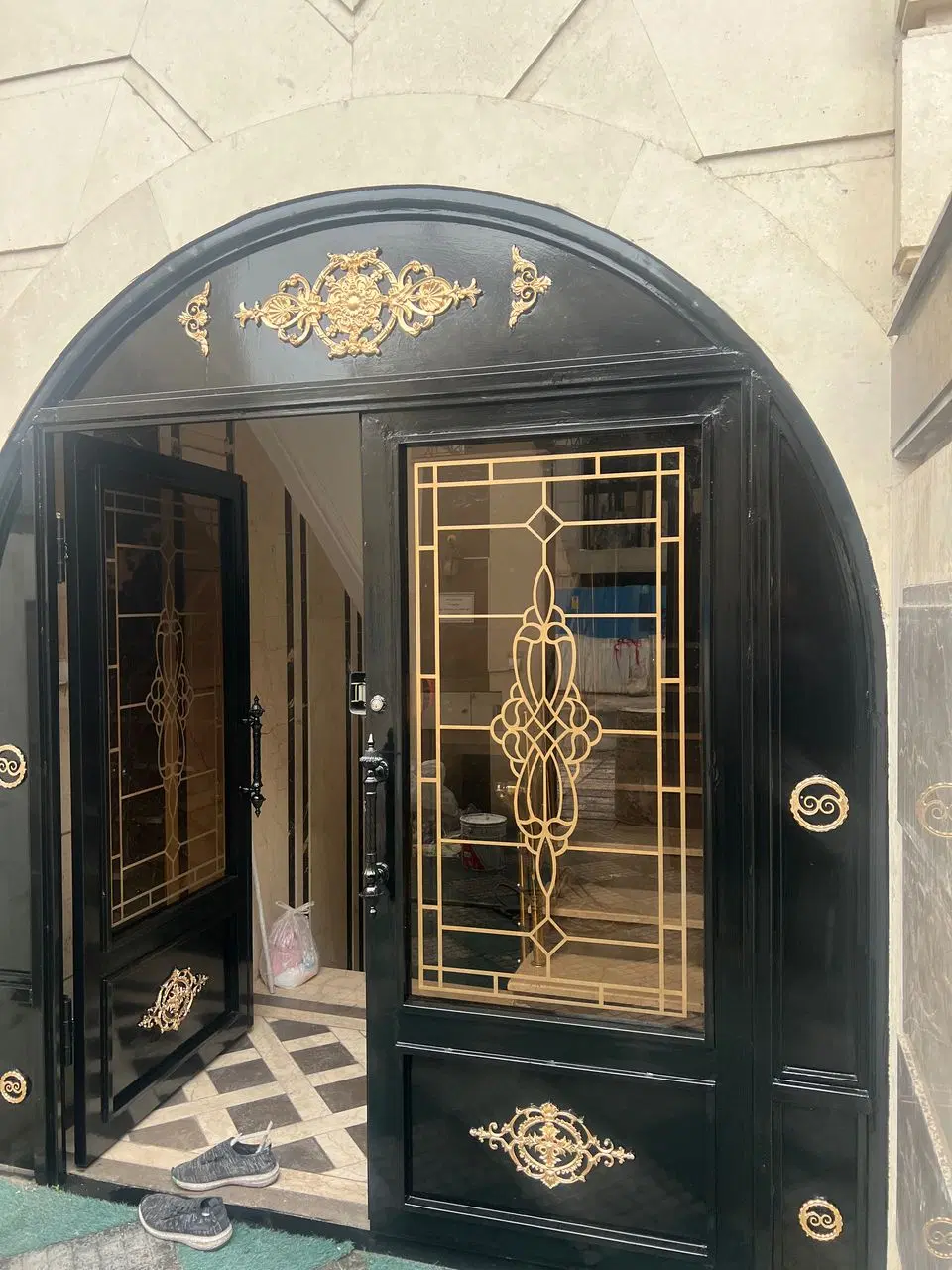اپارتمان ۱۱۰متری لوکس لوکیشن خوب
