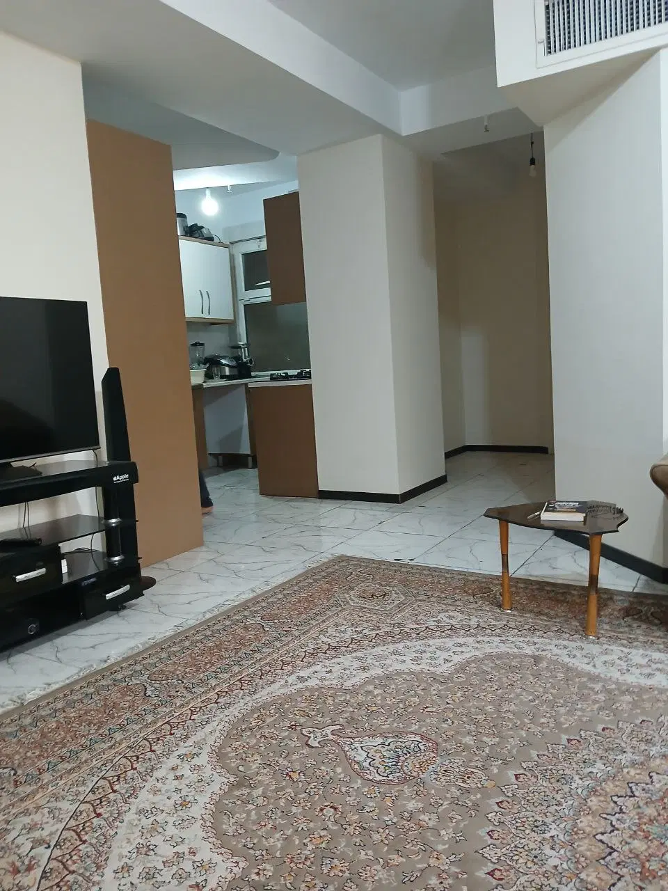 فروش ۸۰ متر آپارتمان دوخوابه